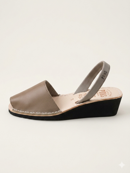 Taupe - Wedge